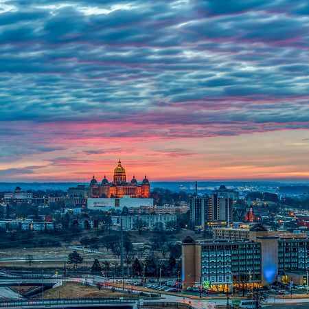 Holiday Inn Des Moines-Downtown-Mercy Campus By Ihg Bagian luar foto