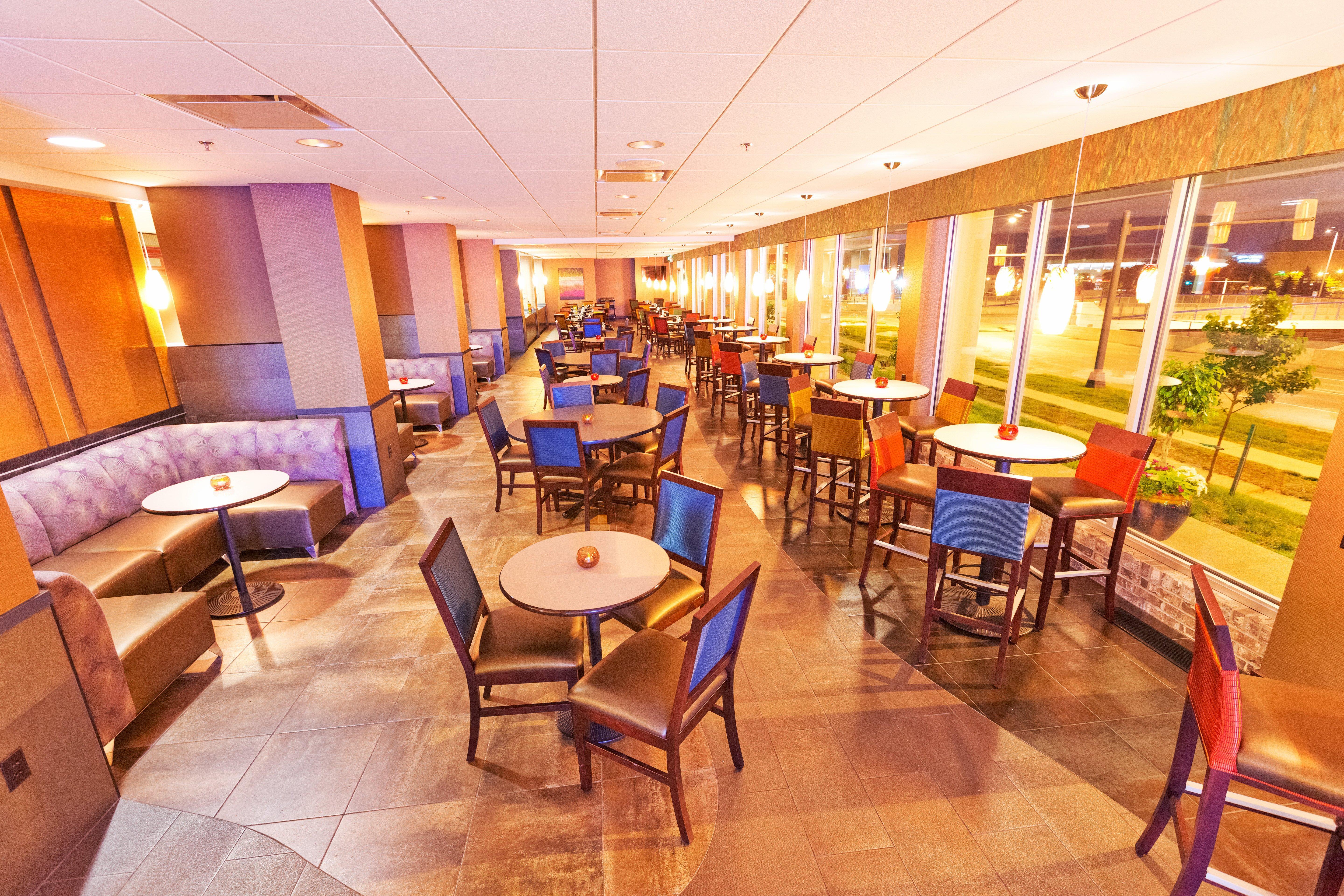 Holiday Inn Des Moines-Downtown-Mercy Campus By Ihg Bagian luar foto