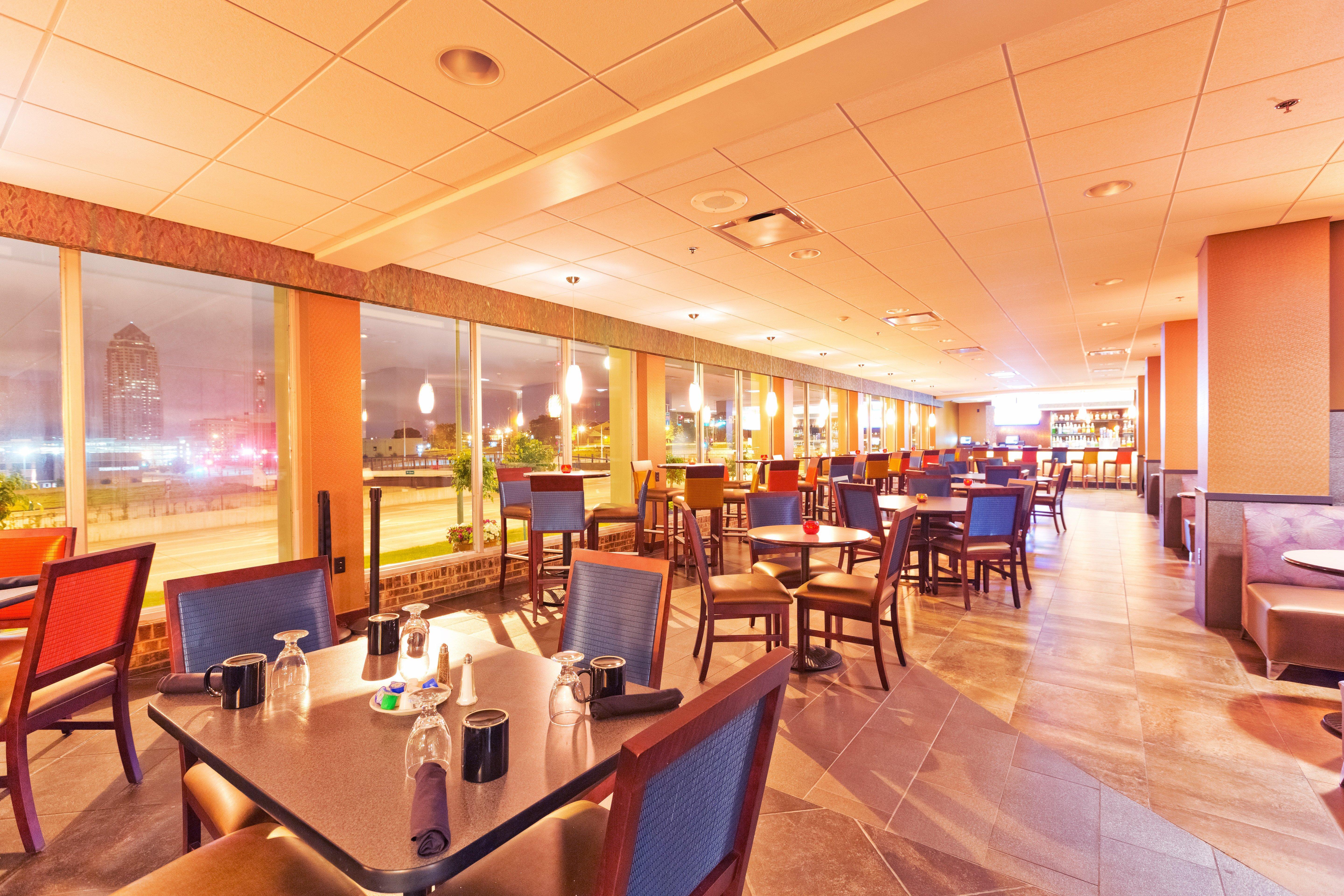 Holiday Inn Des Moines-Downtown-Mercy Campus By Ihg Bagian luar foto