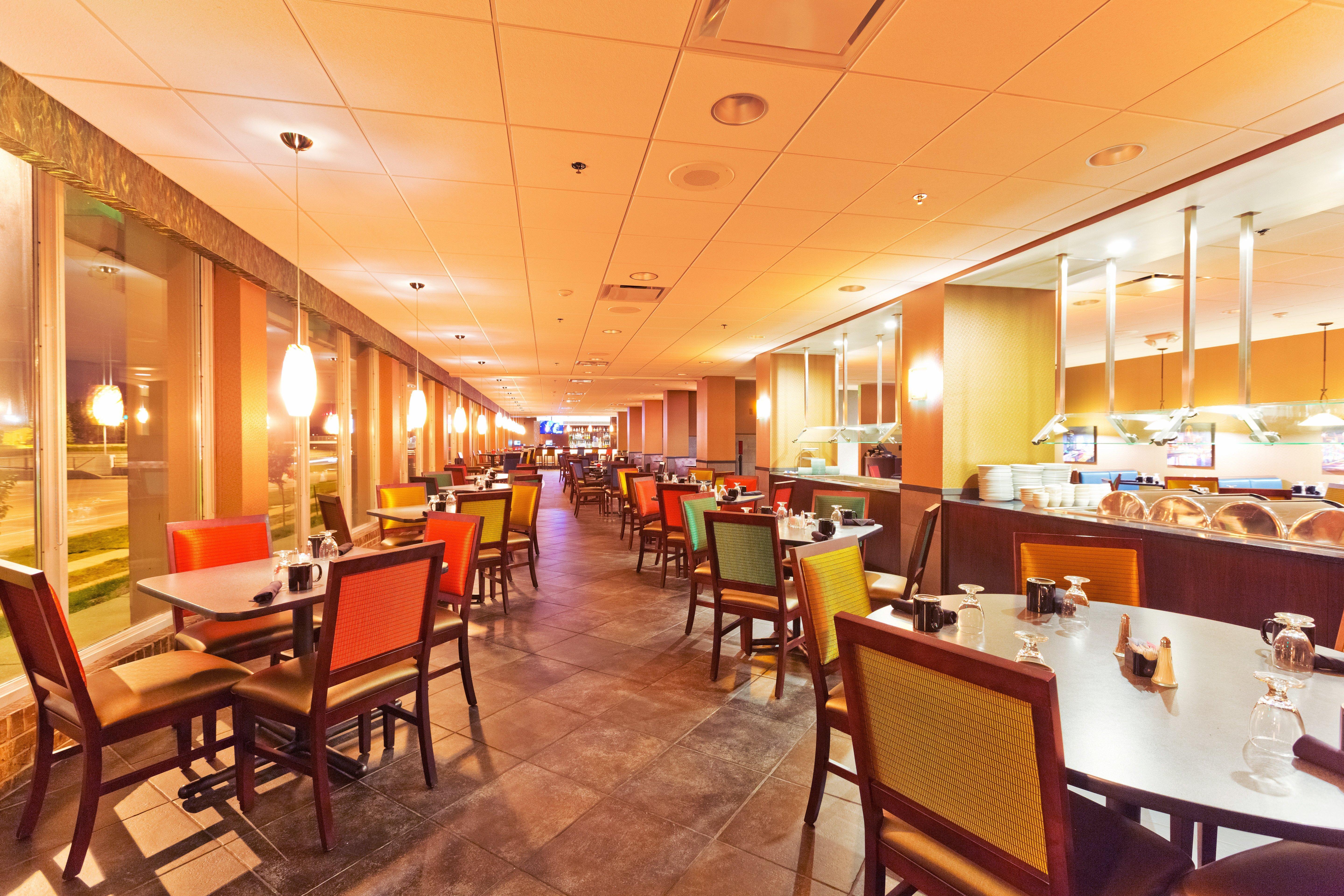 Holiday Inn Des Moines-Downtown-Mercy Campus By Ihg Bagian luar foto