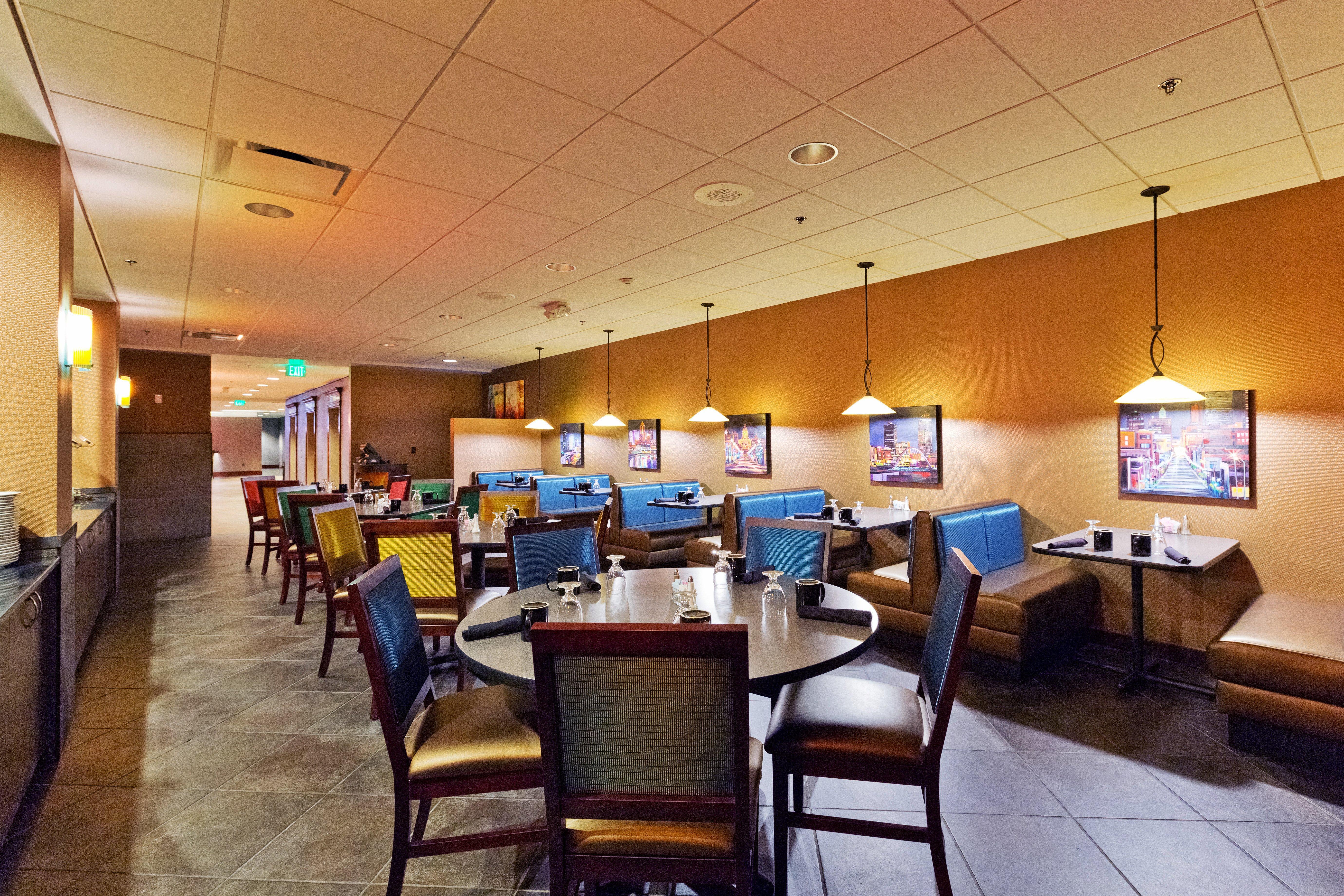 Holiday Inn Des Moines-Downtown-Mercy Campus By Ihg Bagian luar foto